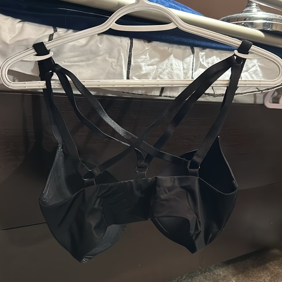 VS push up bra - Picture 2 of 2